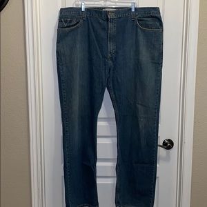 Levi’s Relaxed Straight - Sz 44 x 34